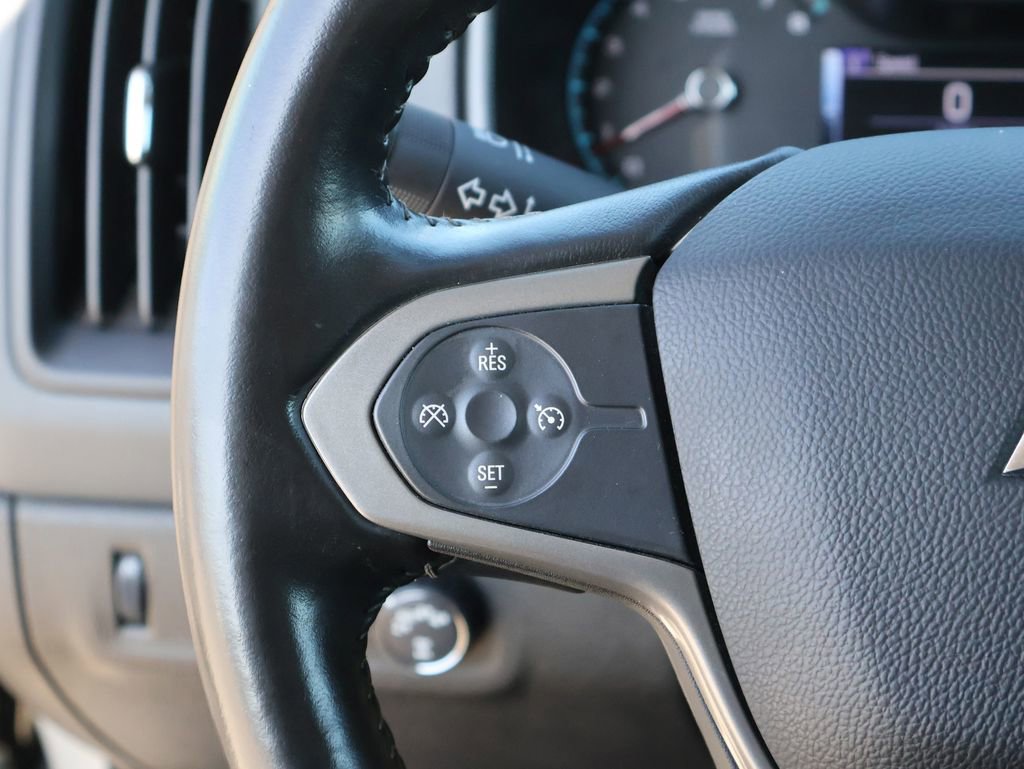 Used 2018 Chevrolet Colorado Z71 image 32
