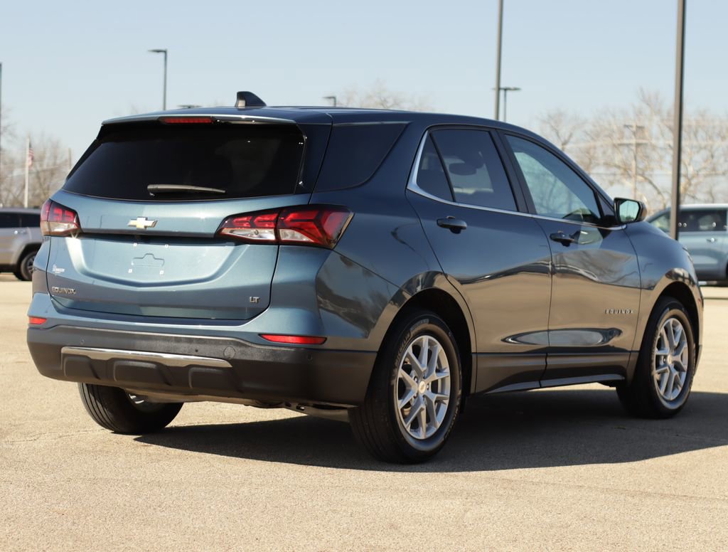 Used 2024 Chevrolet Equinox LT w/ LPO, Floor Liner Package FWD image 7