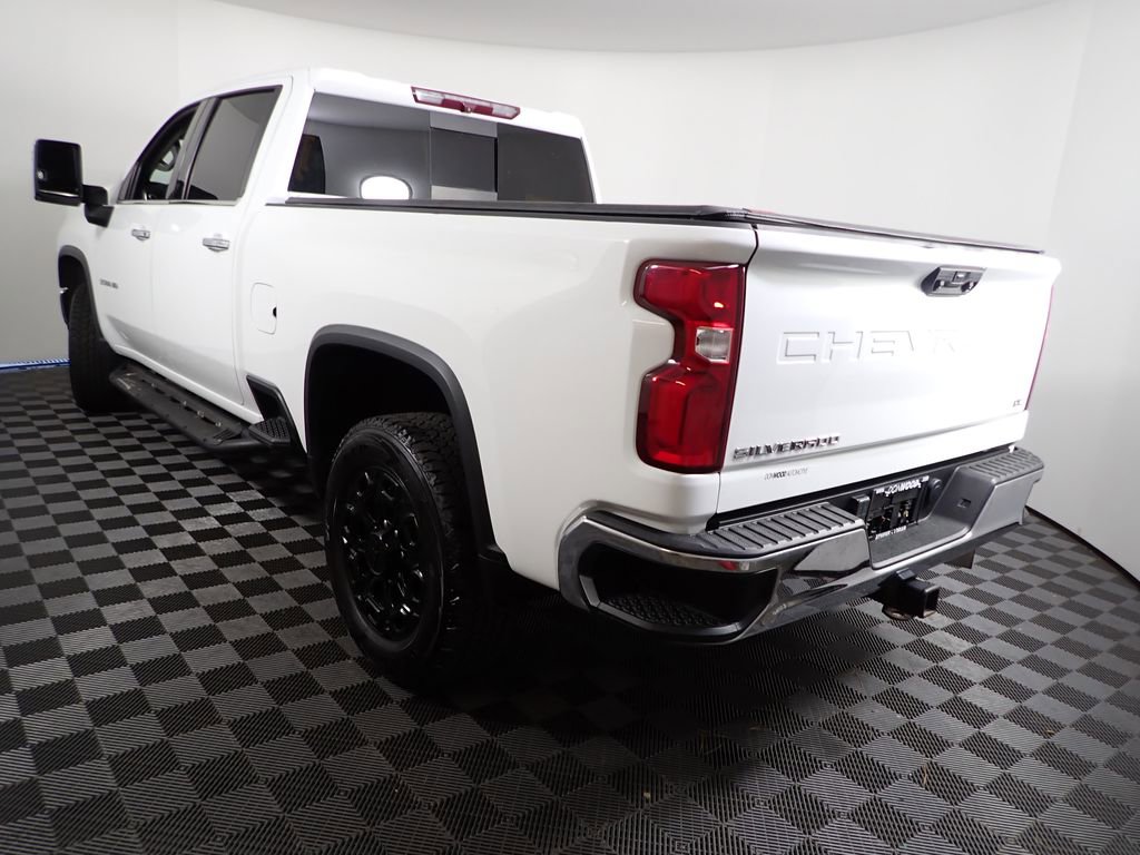 Used 2021 Chevrolet Silverado 3500 LTZ image 17