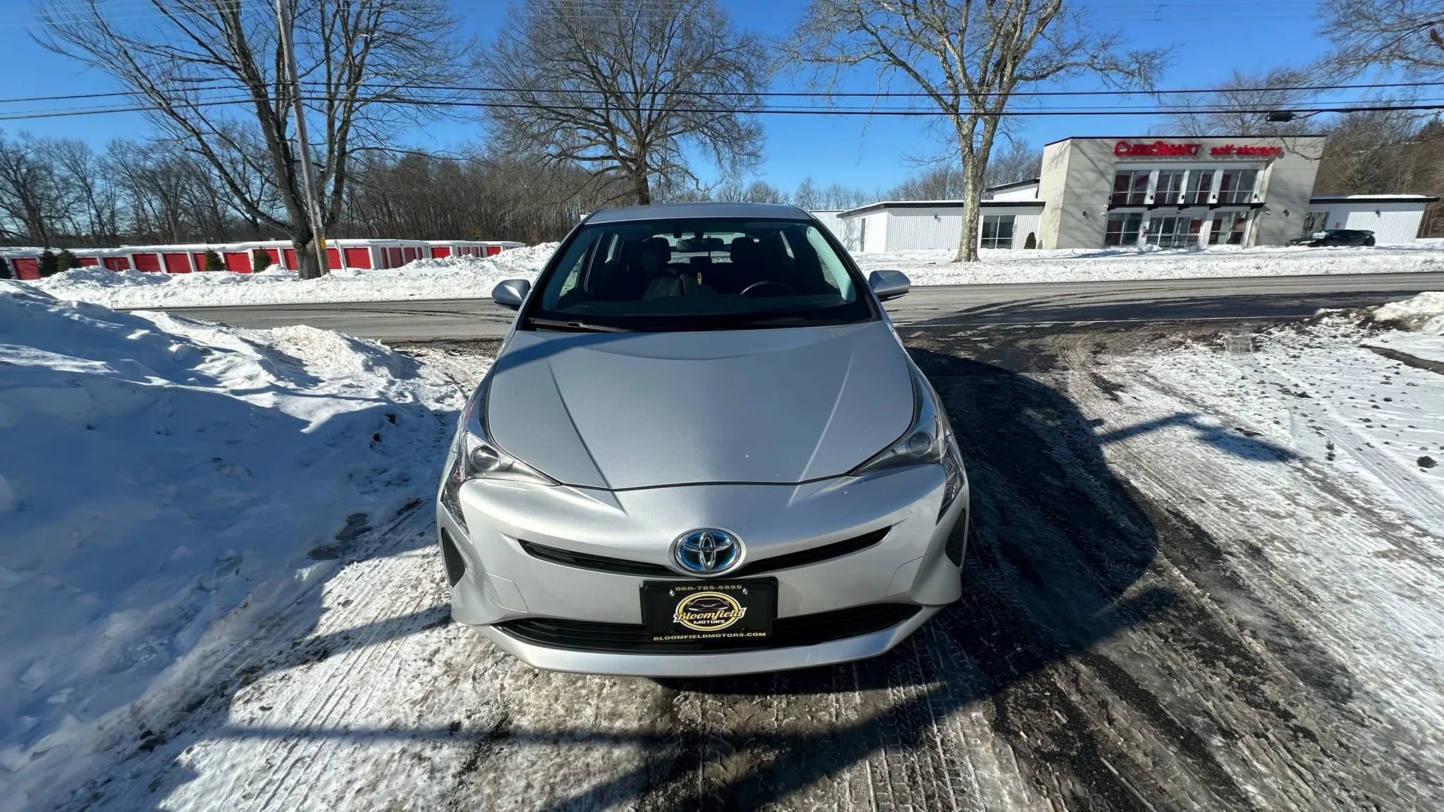 Used 2016 Toyota Prius Two image 2