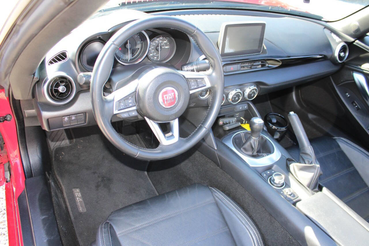 Used 2017 FIAT 124 Spider Lusso image 21