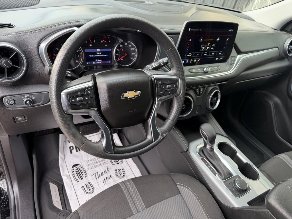 Used 2023 Chevrolet Blazer LT w/ Midnight/Sport Edition image 12
