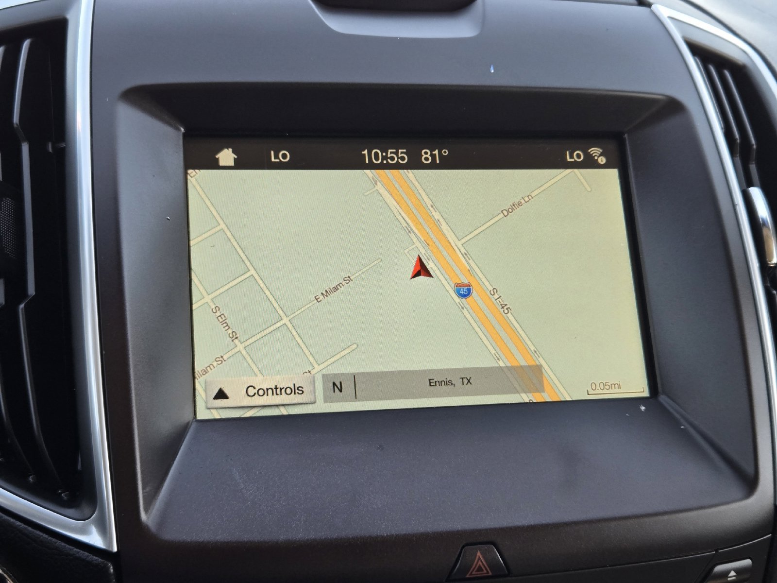 Used 2017 Ford Edge Titanium w/ Technology Package FWD image 19