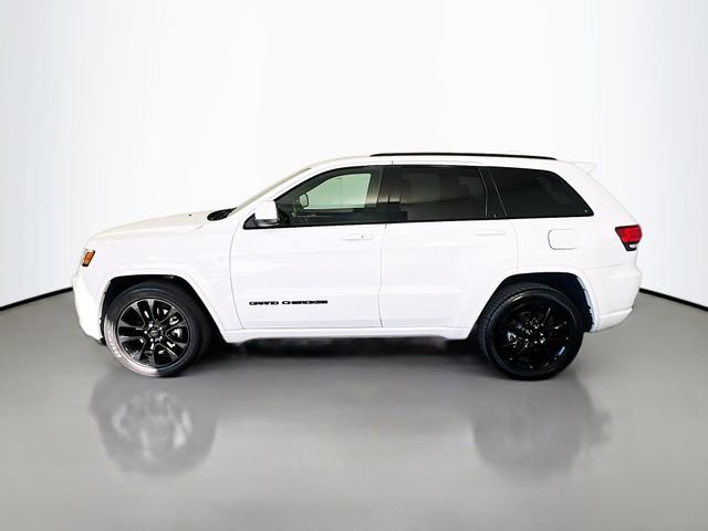Used 2021 Jeep Grand Cherokee Laredo X image 4