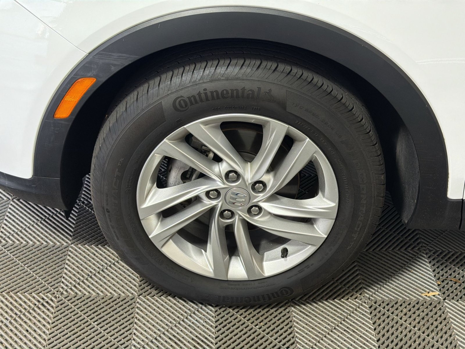 Used 2024 Buick Envista Preferred FWD image 12
