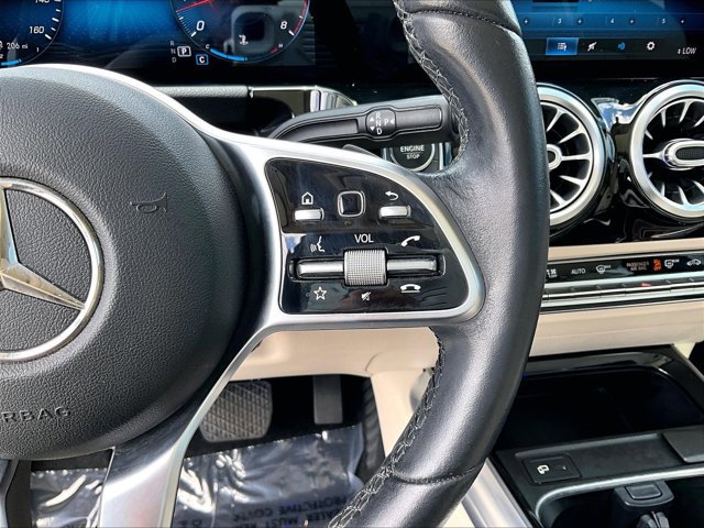 Used 2021 Mercedes-Benz GLA 250 image 21