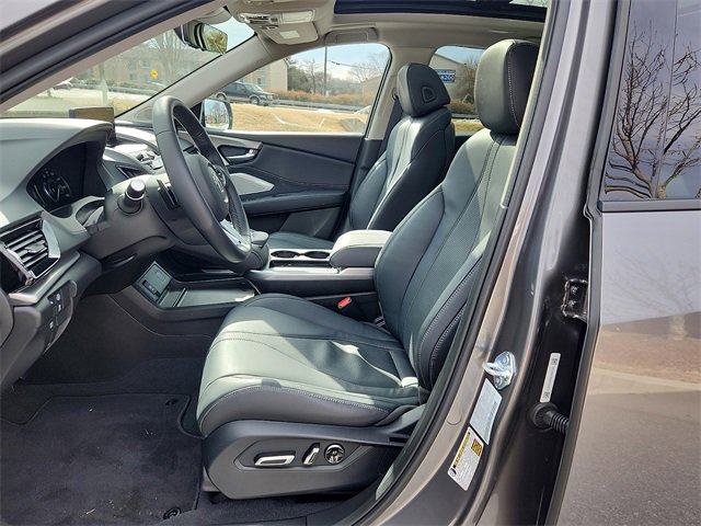 Certified 2025 Acura RDX w/ Technology Package image 13