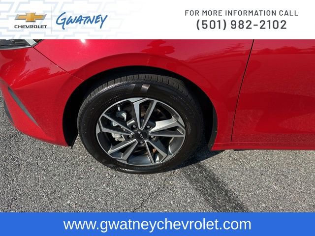 Used 2024 Kia Forte LXS w/ LXS Technology Package image 9