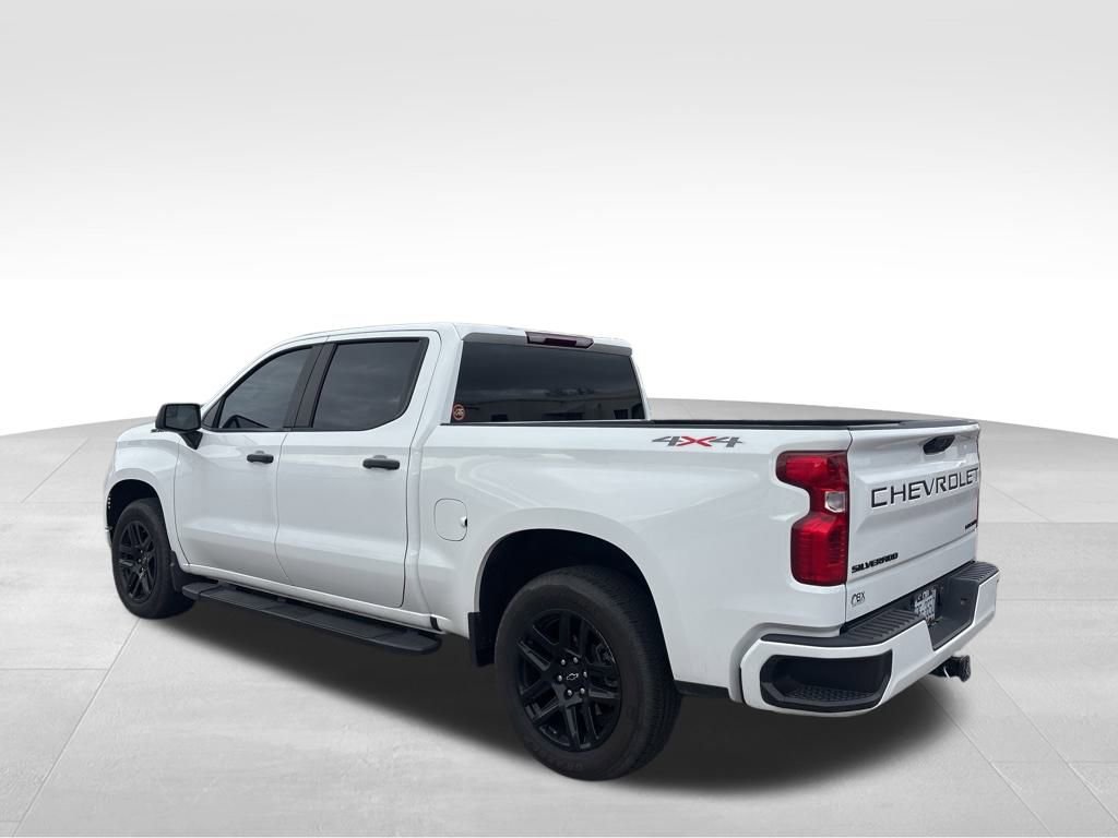 Used 2024 Chevrolet Silverado 1500 Custom w/ LPO, Dark Essentials Package image 15