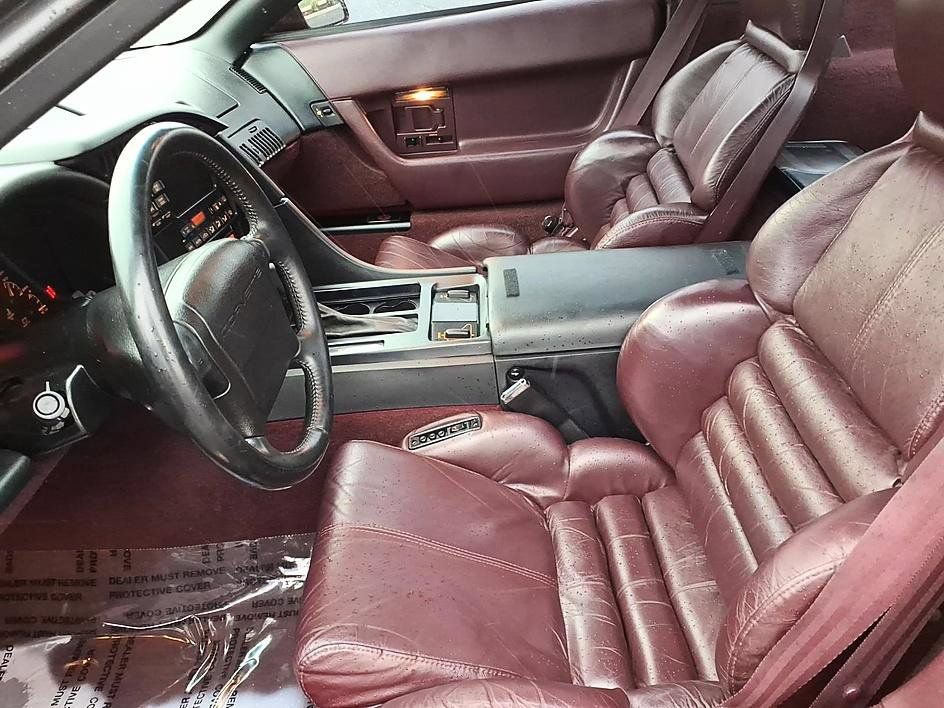Used 1993 Chevrolet Corvette Coupe RWD image 21