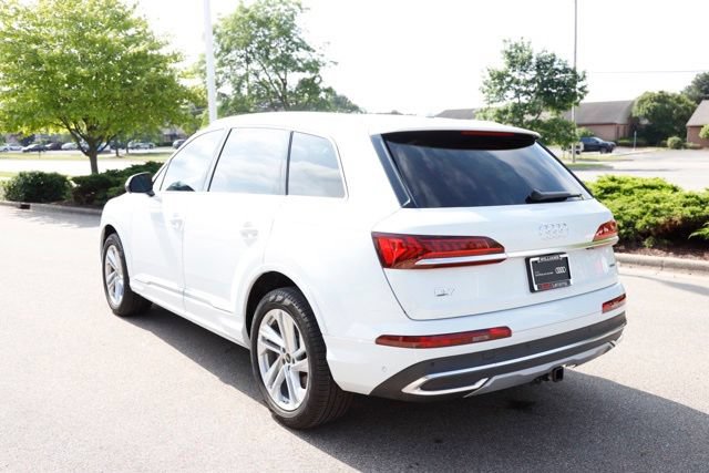 Used 2023 Audi Q7 3.0T Premium Plus w/ Premium Plus Package AWD/4WD image 8