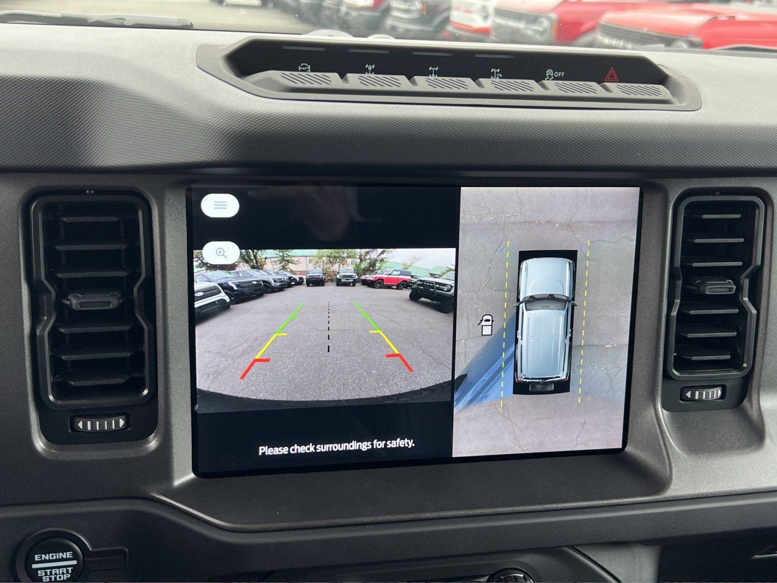 New 2025 Ford Bronco Badlands image 19