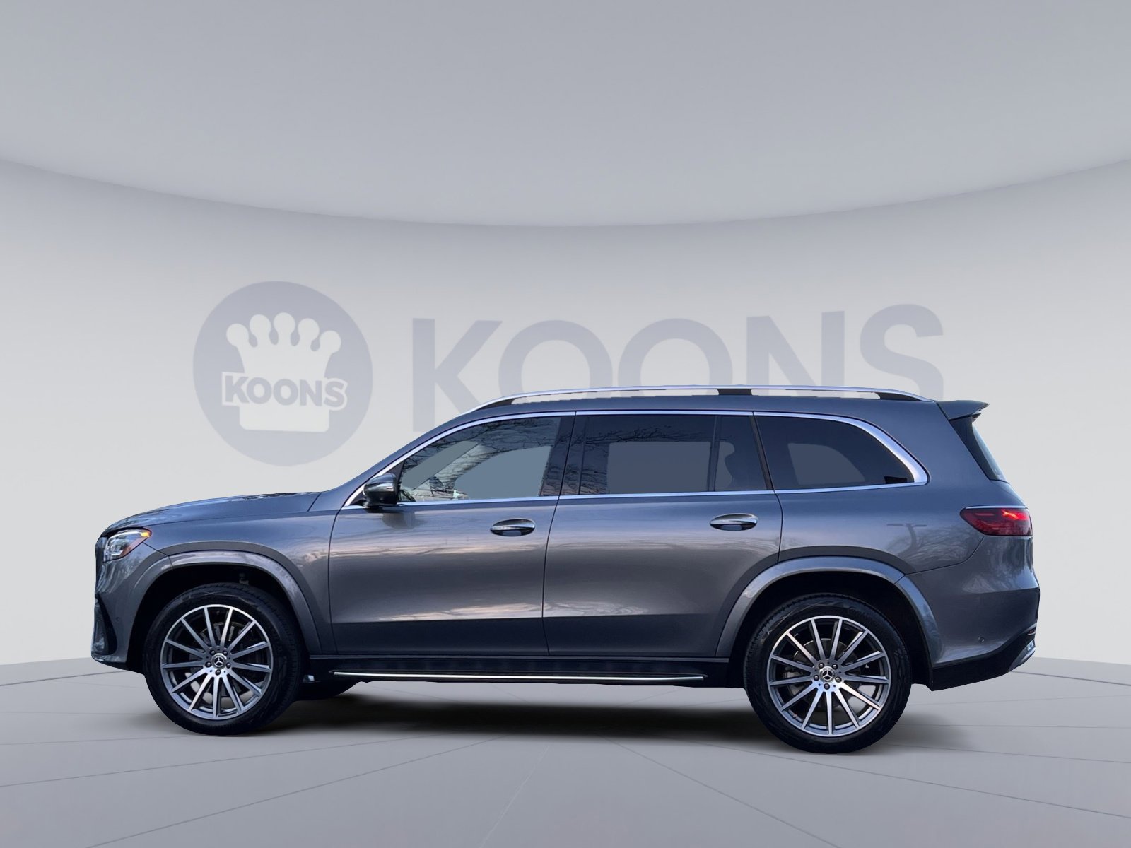 Certified 2024 Mercedes-Benz GLS 580 4MATIC image 2