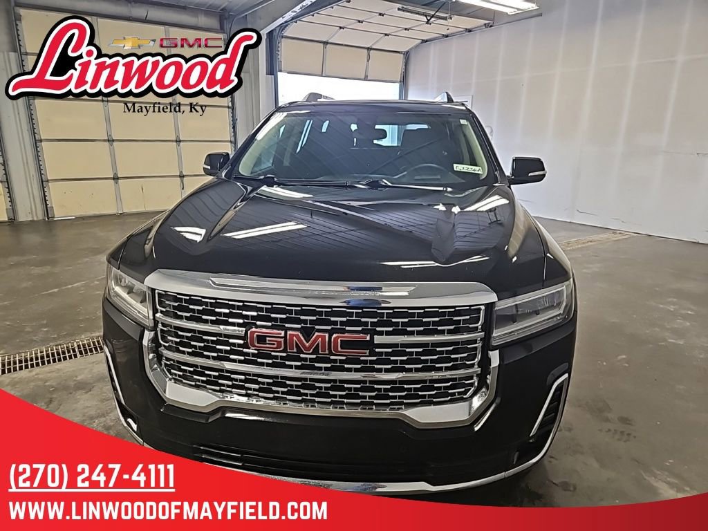 Used 2023 GMC Acadia Denali image 3