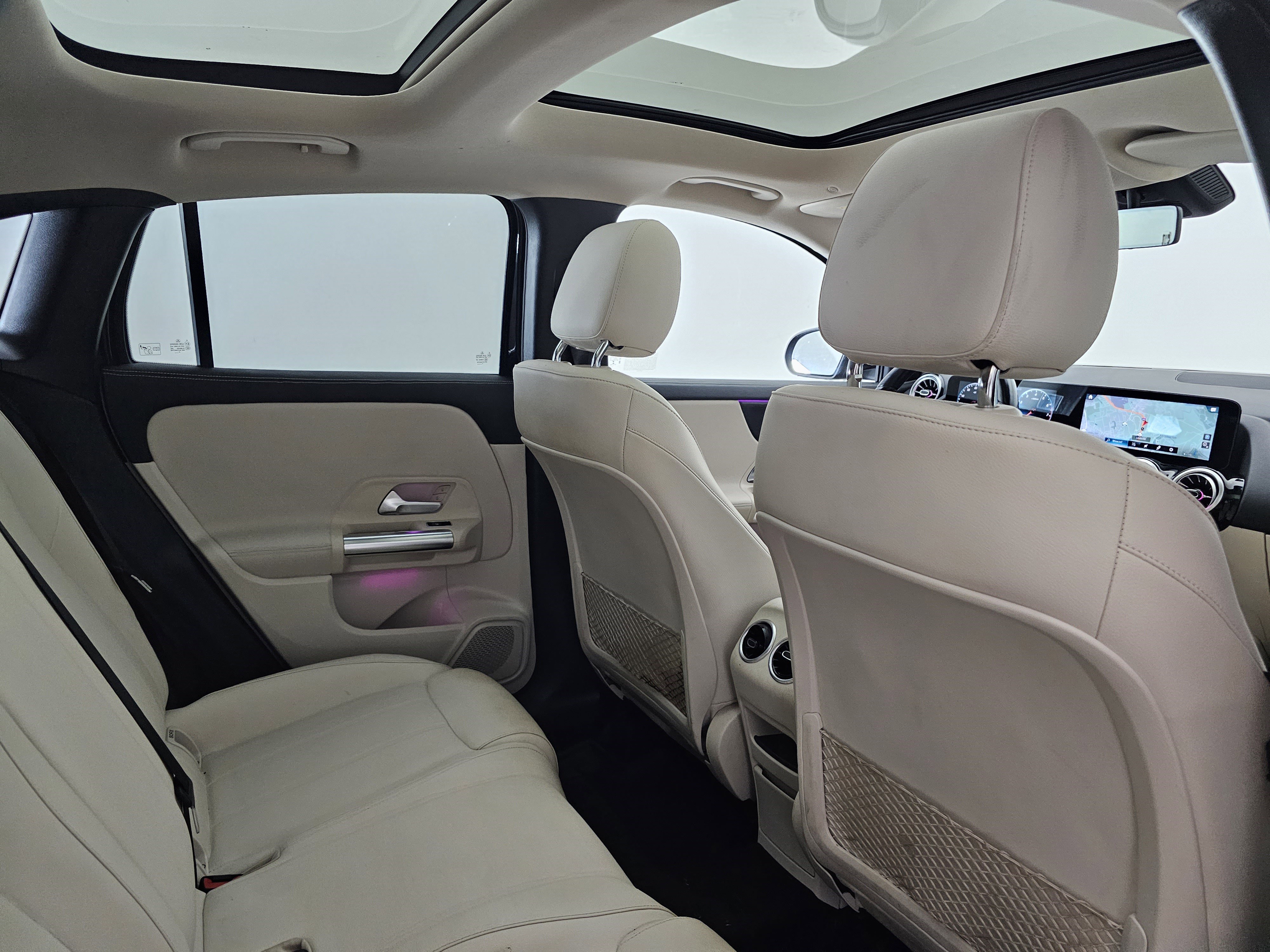 Certified 2022 Mercedes-Benz GLA 250 4MATIC image 29