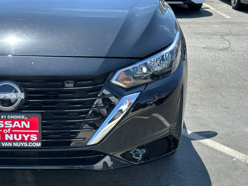 Used 2025 Nissan Sentra S FWD image 13