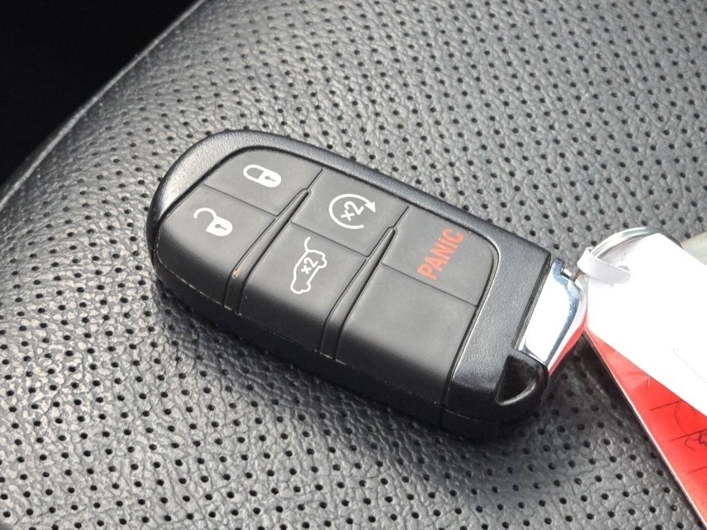 Used 2022 Jeep Compass High Altitude image 37