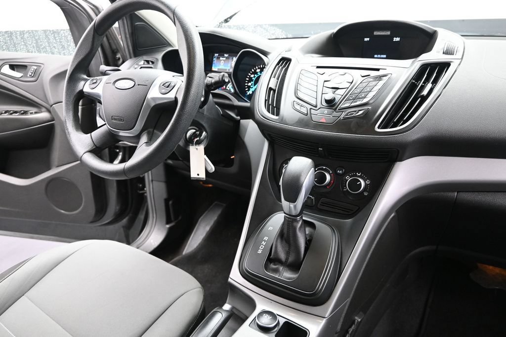 Used 2016 Ford Escape SE FWD image 28