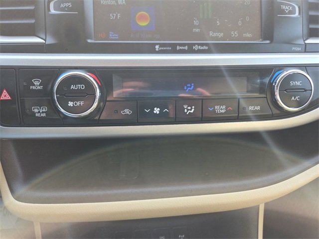 Used 2016 Toyota Highlander LE image 23