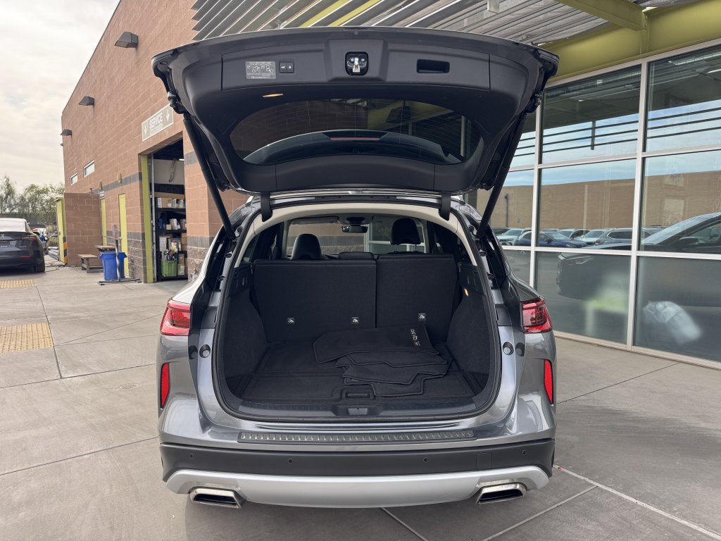 Used 2024 INFINITI QX50 Luxe w/ Cargo Package FWD image 38