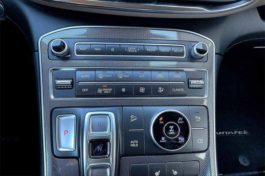 Used 2023 Hyundai Santa Fe SEL Premium image 32