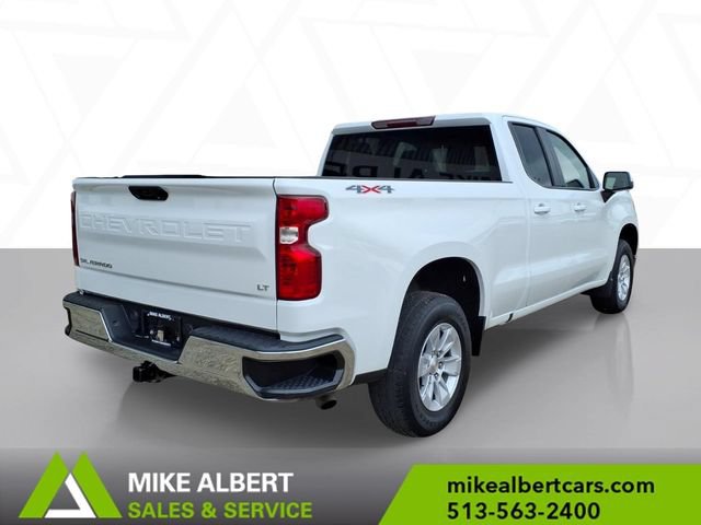 Used 2023 Chevrolet Silverado 1500 LT w/ Protection Package AWD/4WD image 7