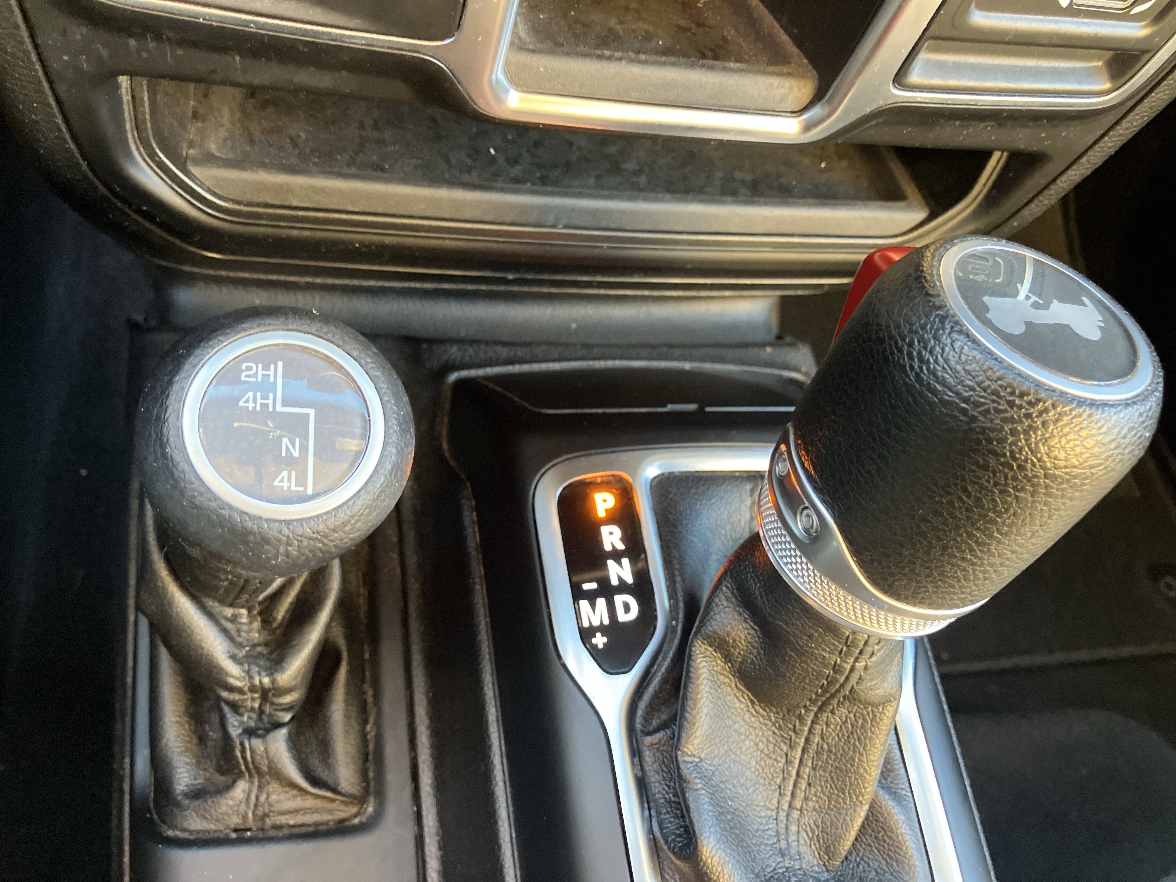 Used 2021 Jeep Wrangler Sport image 7