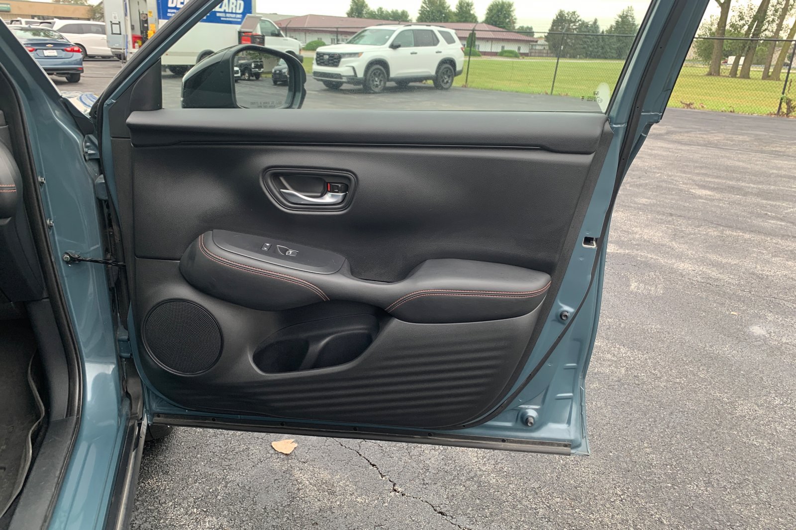 Used 2025 Honda HR-V Sport image 22