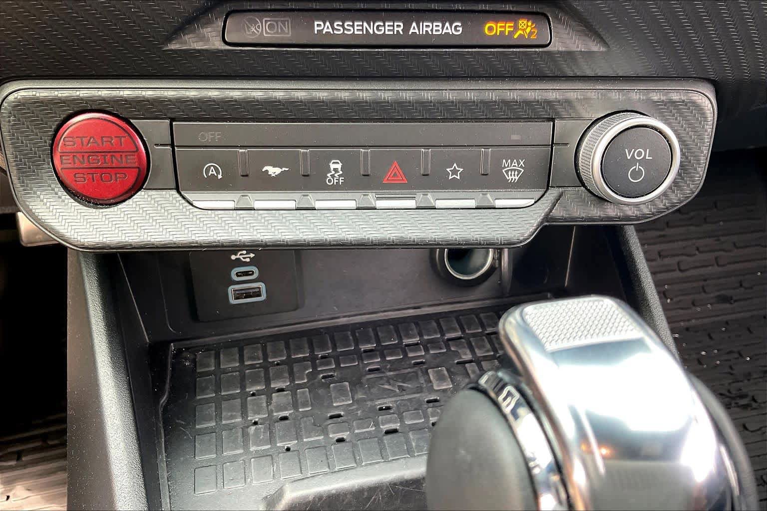 Used 2024 Ford Mustang Premium RWD image 33