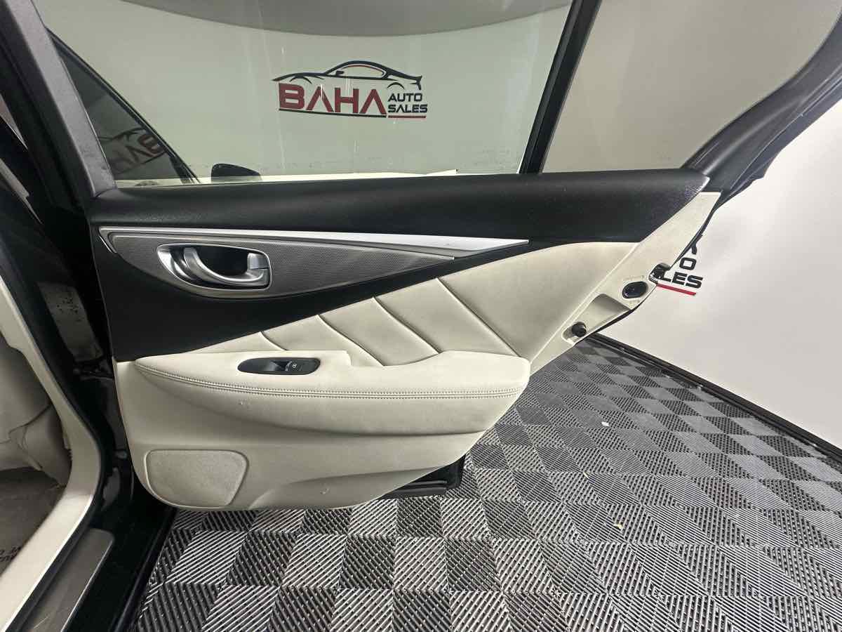 Used 2015 INFINITI Q50 AWD w/ Navigation Package image 18