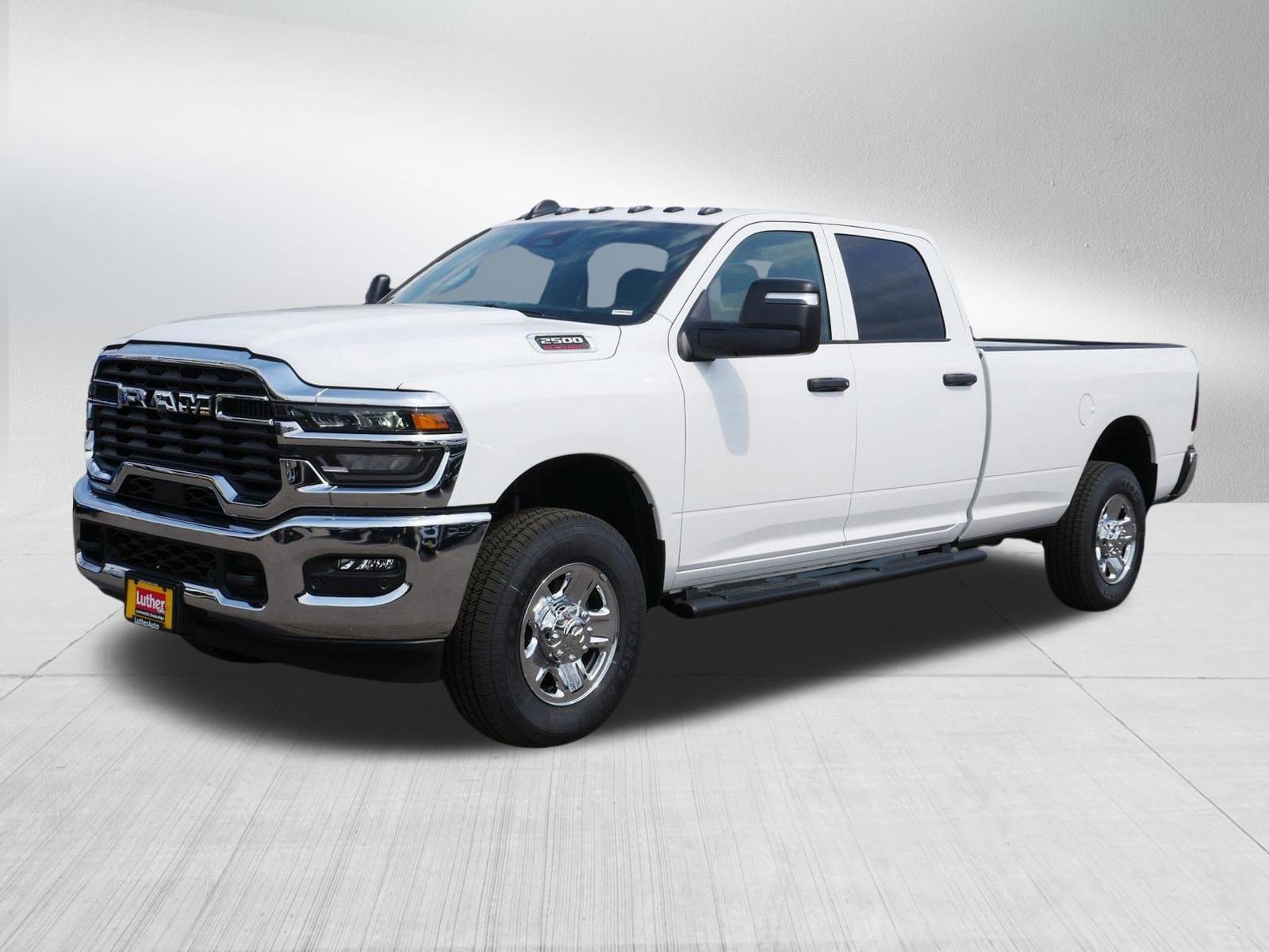 New 2026 RAM 2500 Tradesman AWD/4WD image 3