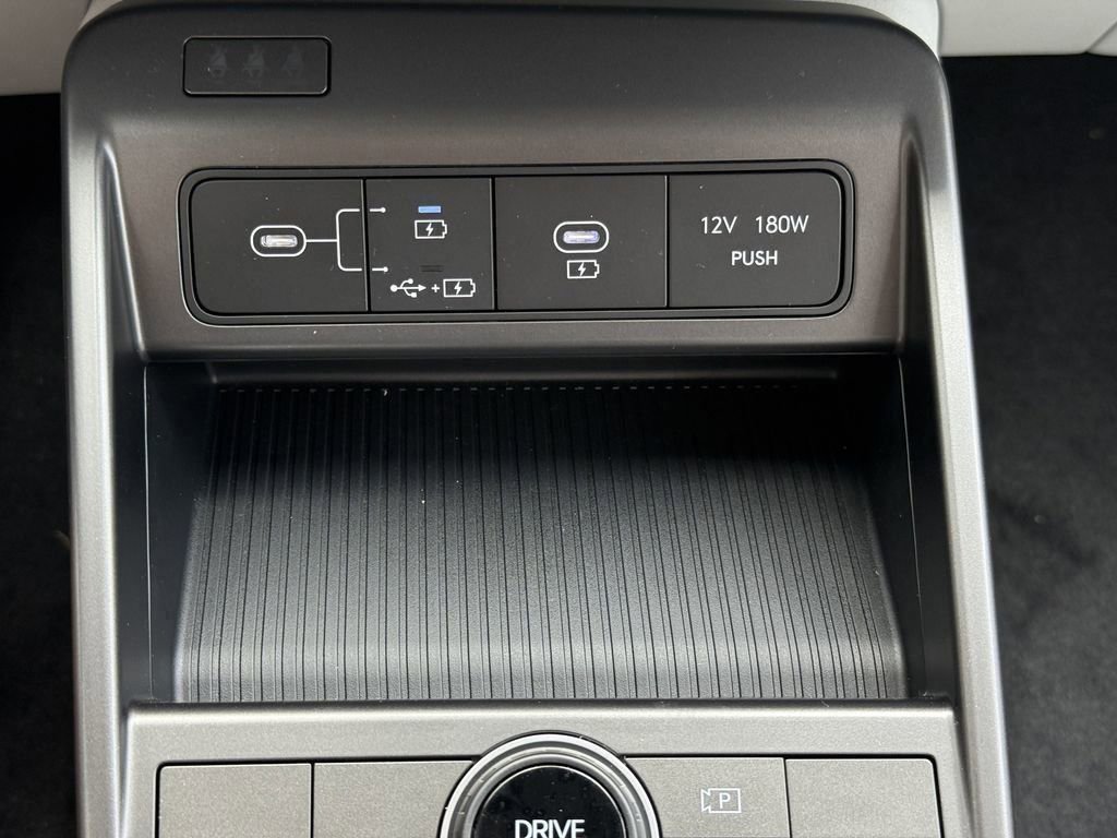 New 2025 Hyundai Kona SE image 20