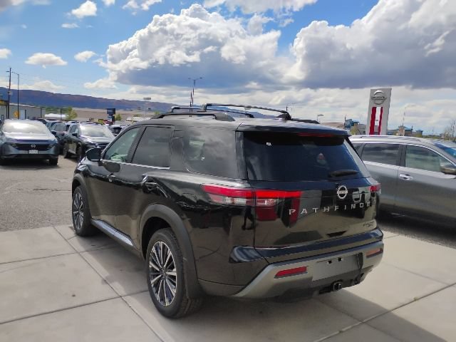 New 2026 Nissan Pathfinder Platinum AWD/4WD image 8