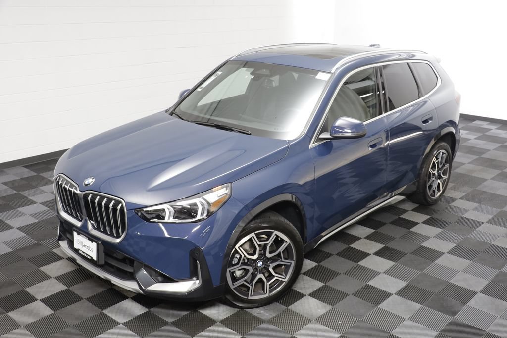Used 2026 BMW X1 xDrive28i w/ Convenience Package AWD/4WD image 2