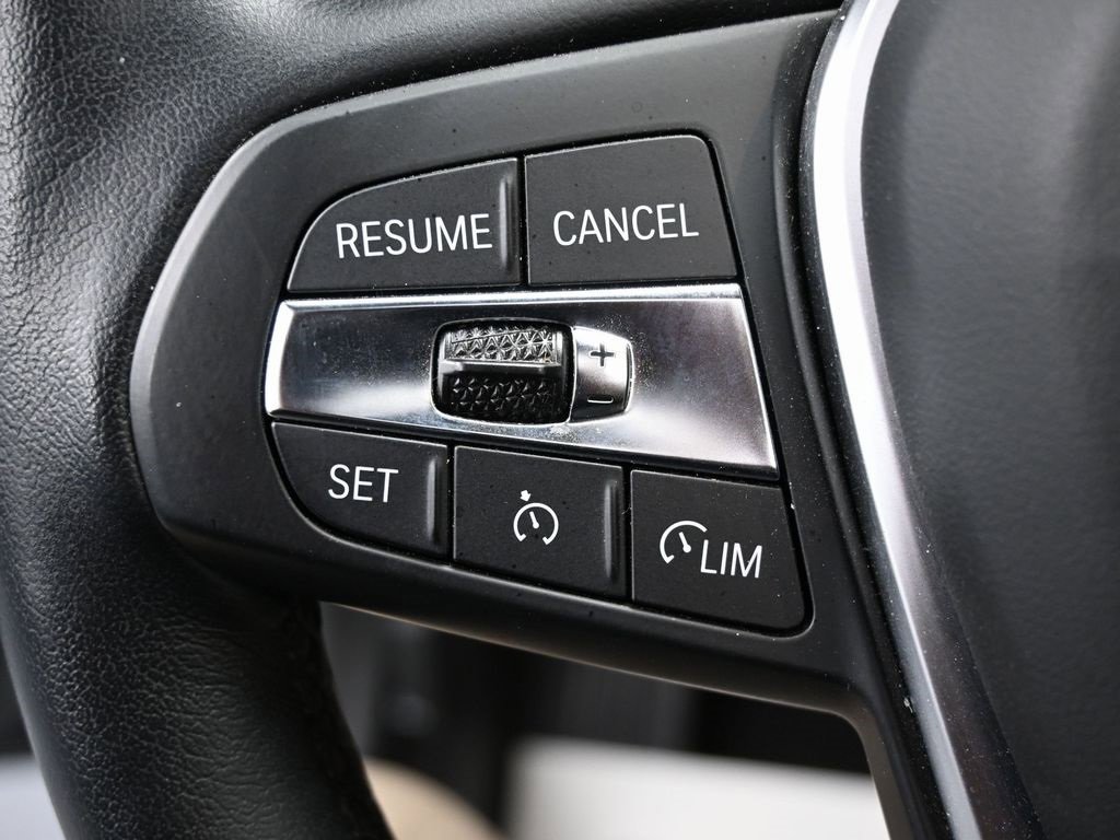 Used 2023 BMW i4 eDrive35 w/ Premium Package image 17