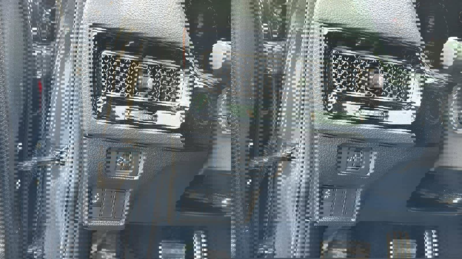 Used 2025 Honda Civic Sport image 15