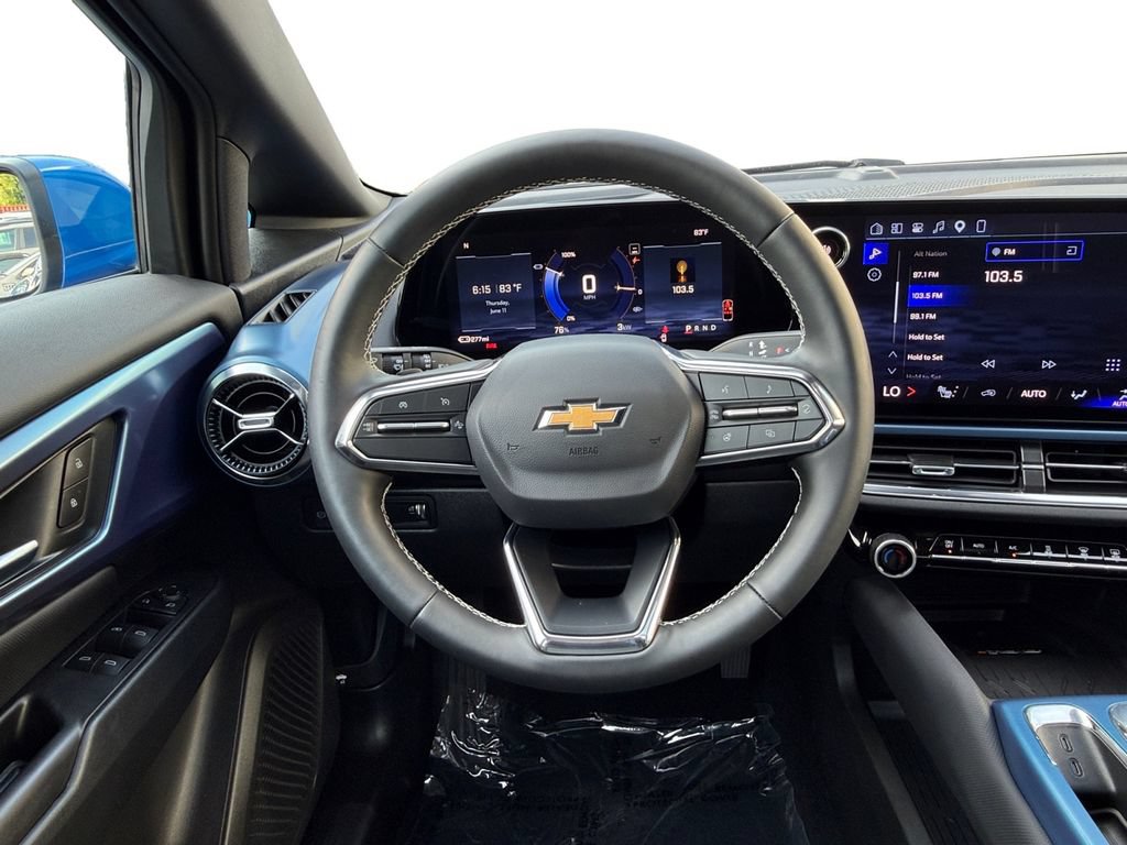 New 2026 Chevrolet Equinox EV LT FWD image 12