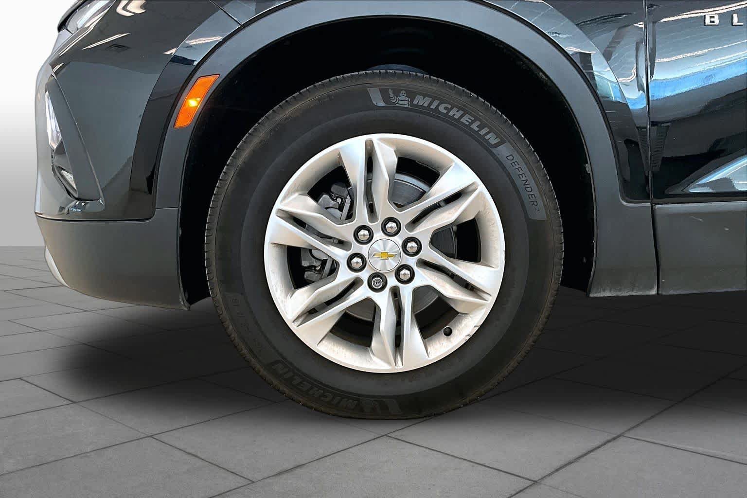 Used 2020 Chevrolet Blazer LT FWD image 9