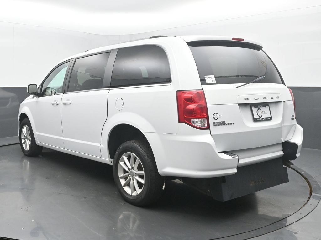 Used 2019 Dodge Grand Caravan SXT FWD image 4
