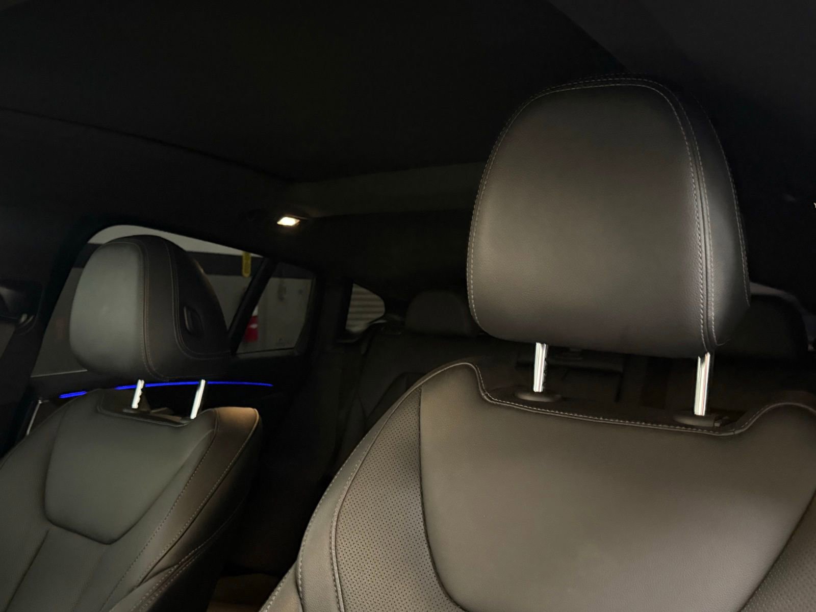 Used 2023 BMW X4 xDrive30i w/ Convenience Package image 23