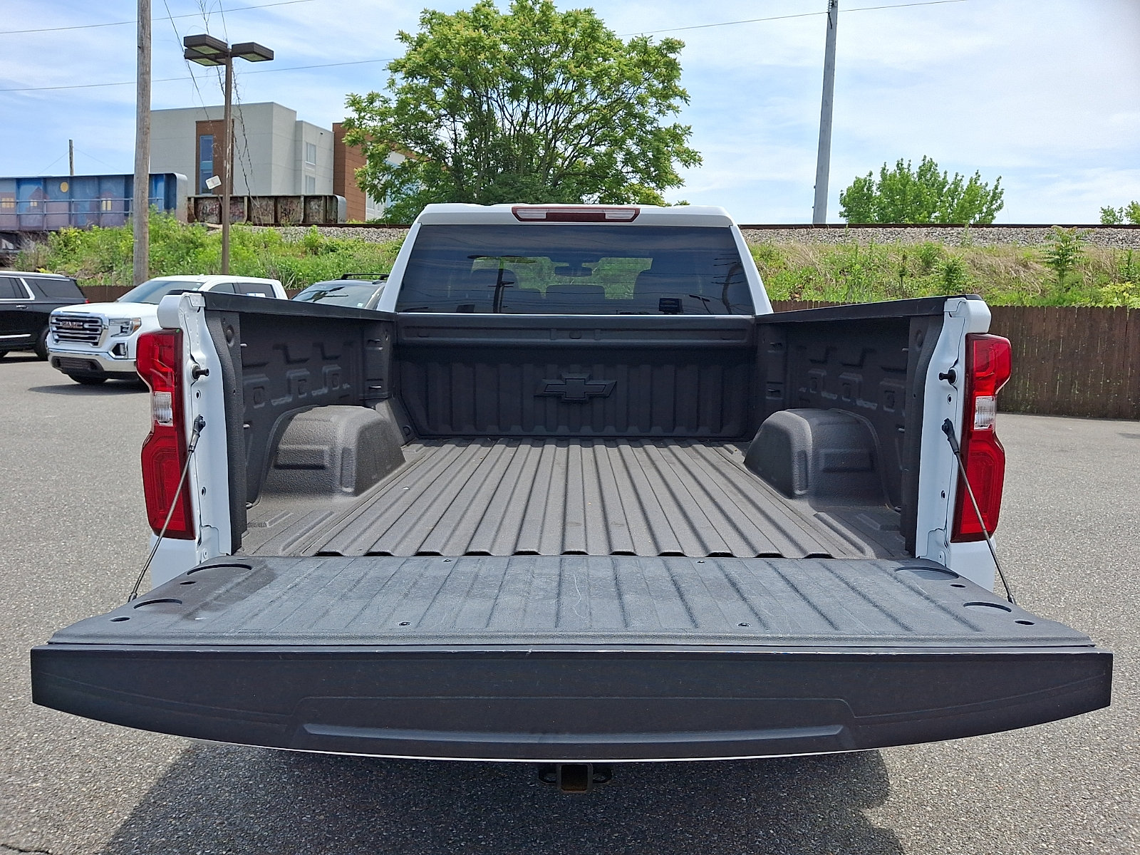 Certified 2020 Chevrolet Silverado 1500 RST w/ All-Star Edition RWD image 27