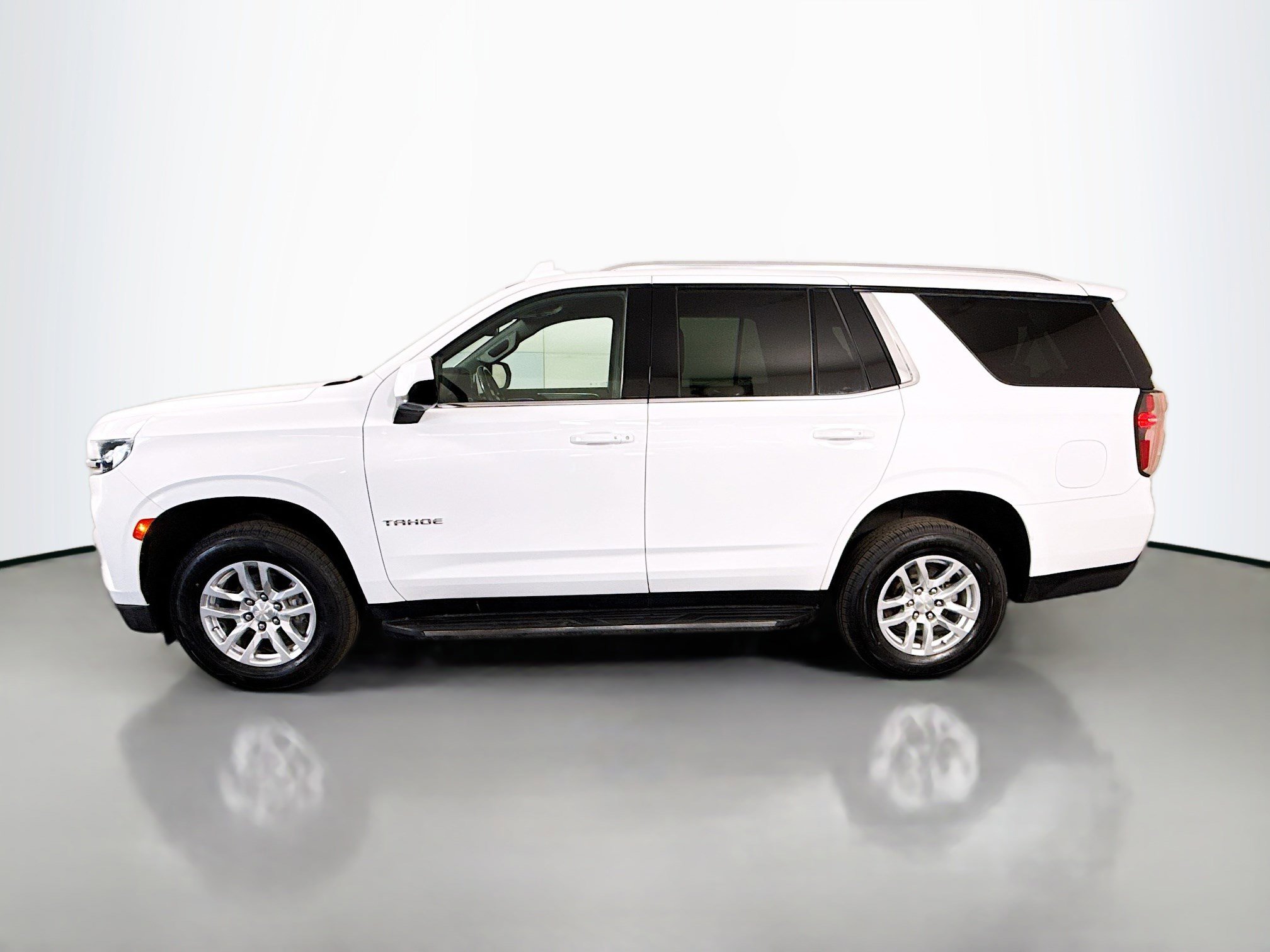 Used 2022 Chevrolet Tahoe LT AWD/4WD image 6