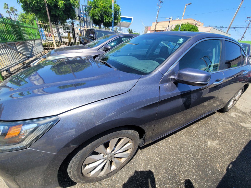 Used 2014 Honda Accord EX image 3