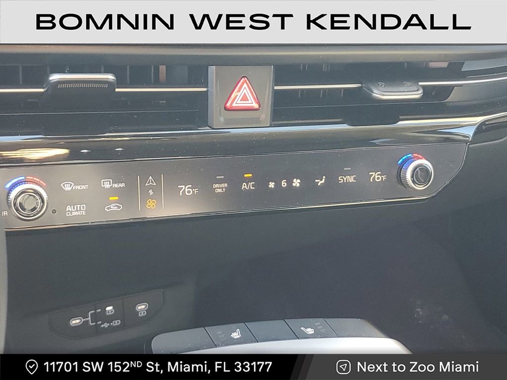 Used 2025 Kia EV6 Light image 25