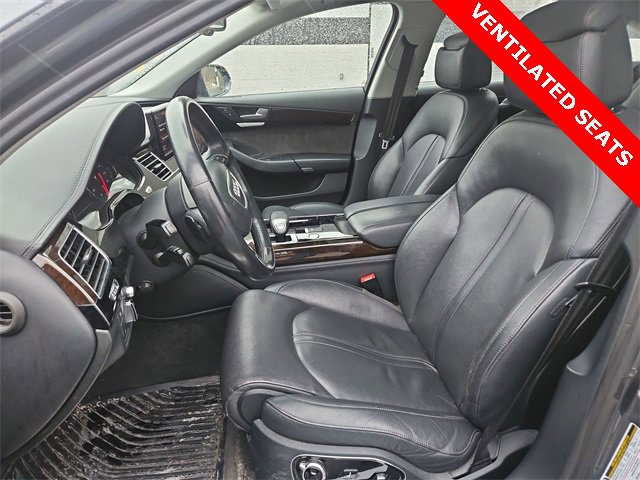 Used 2017 Audi A8 L 3.0T w/ Executive Package image 9