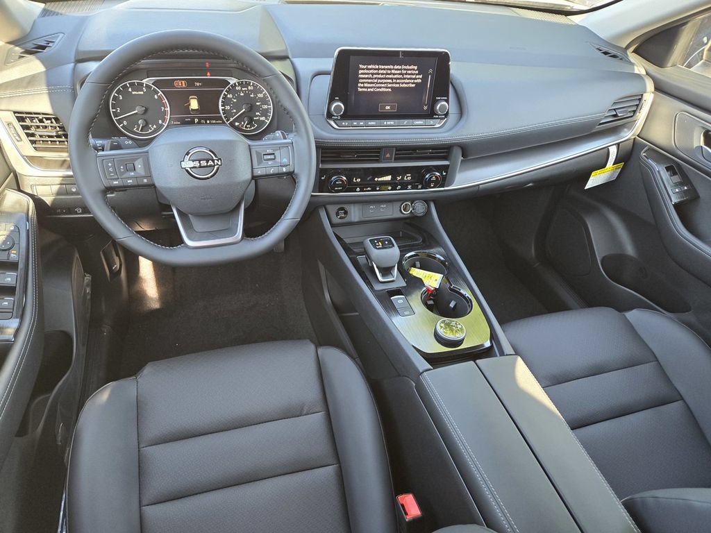 New 2026 Nissan Rogue Dark Armor AWD/4WD image 10