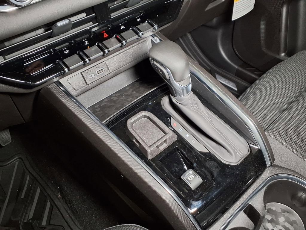 New 2026 GMC Canyon Elevation w/ Convenience Package RWD image 18