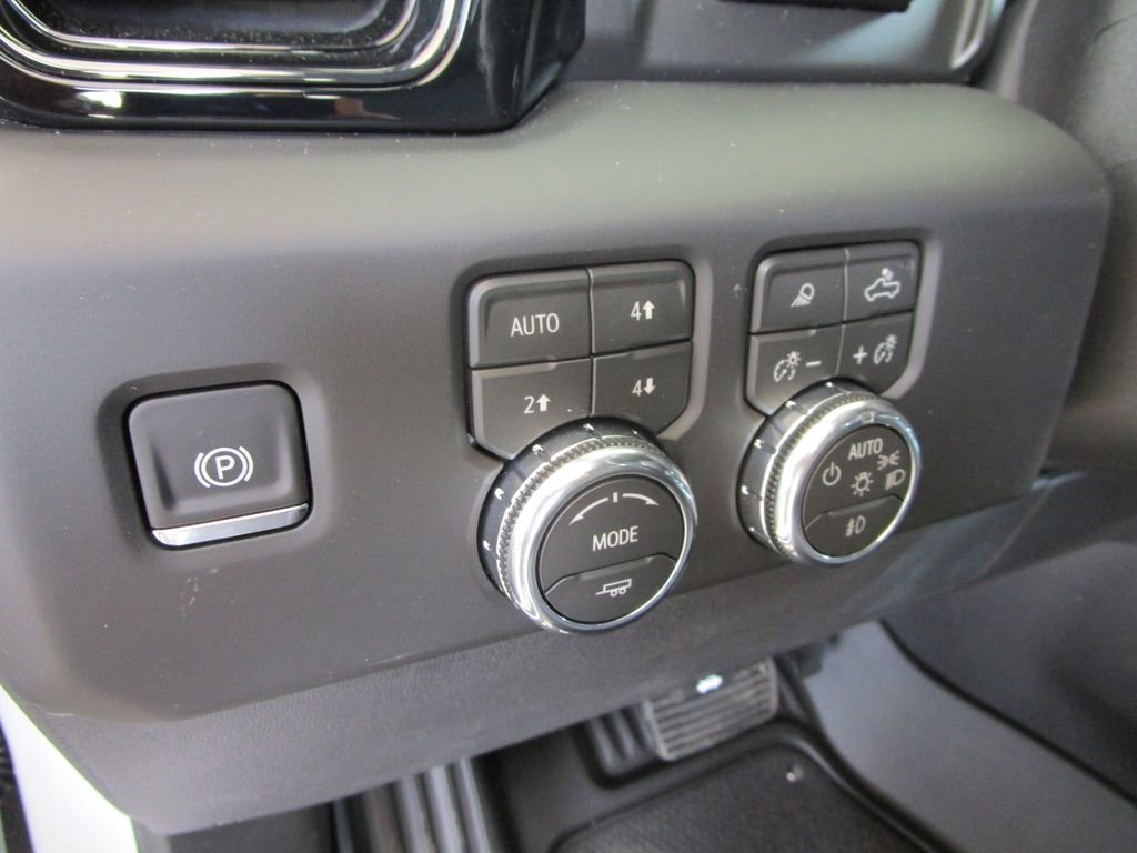 New 2026 GMC Sierra 1500 AT4 image 31