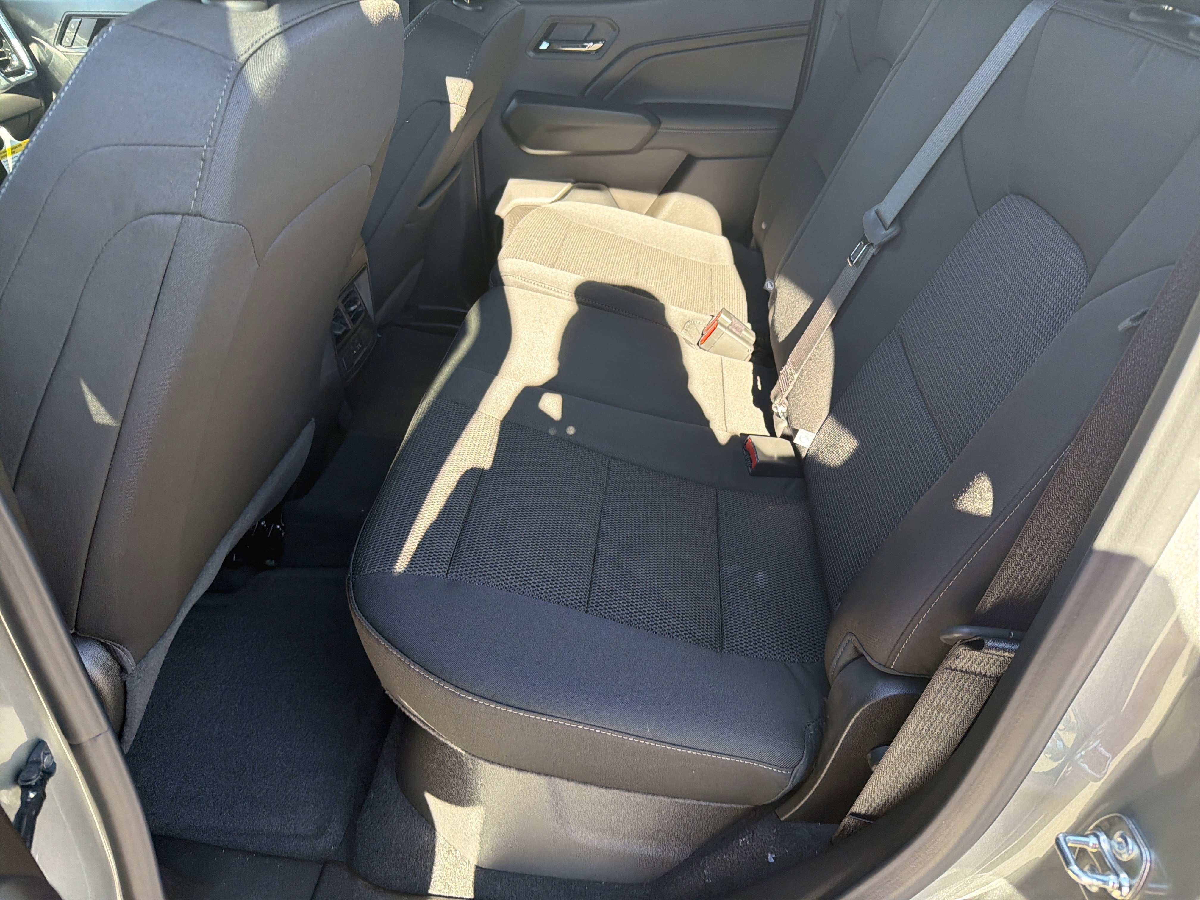 New 2026 GMC Canyon Elevation w/ Convenience Package image 30