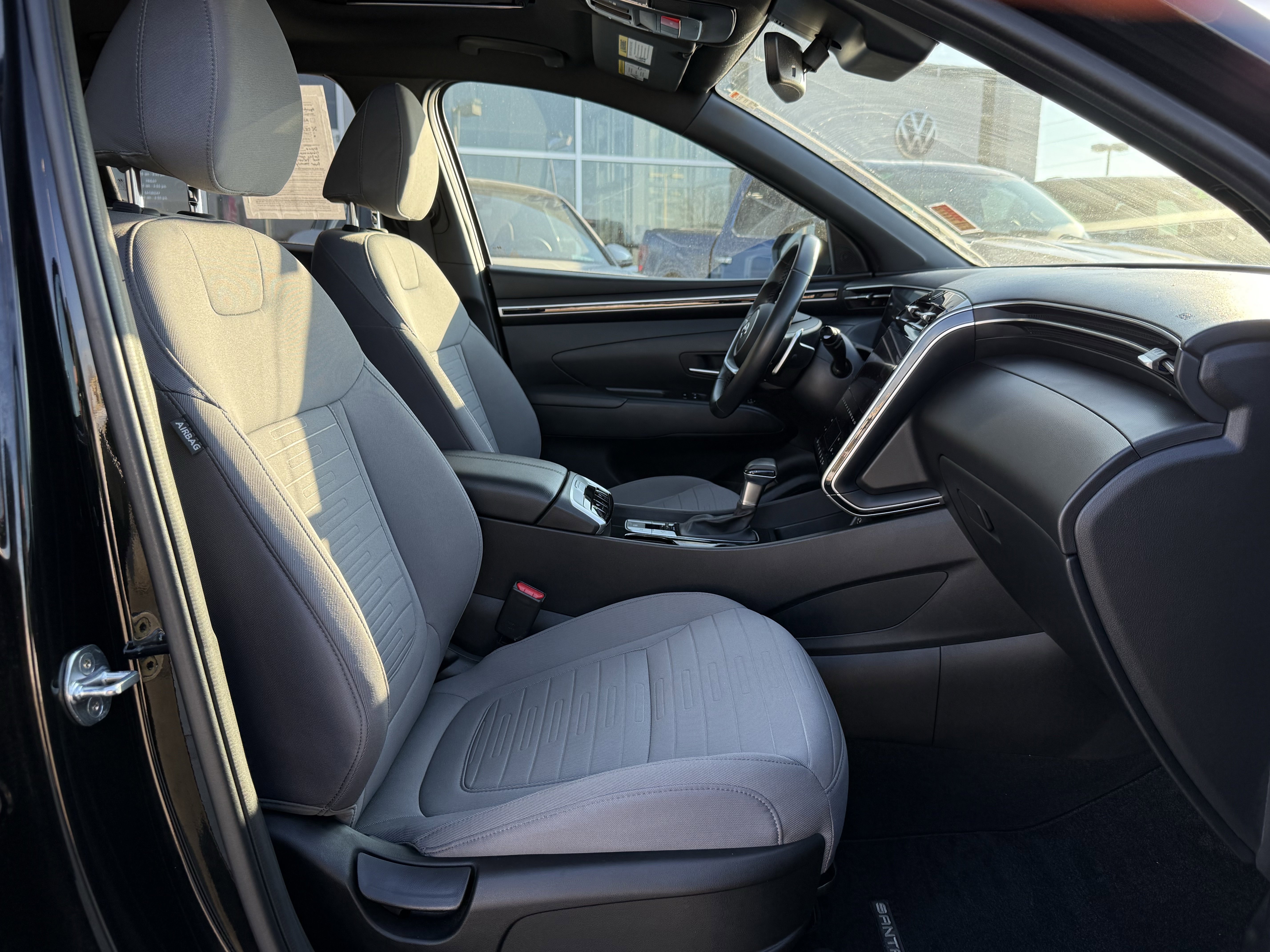 Used 2023 Hyundai Santa Cruz SEL Premium image 5